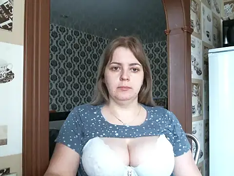 Lady nice cat online show from 11/06/25, 02:15