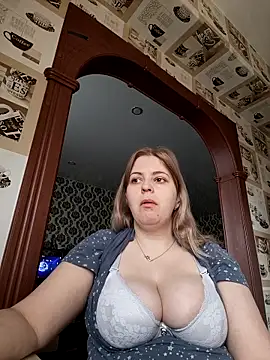 Lady nice cat online show from 03/27/26, 02:53