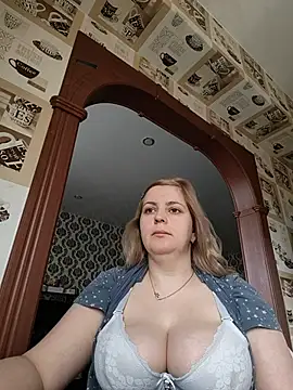 Lady nice cat online show from 05/14/26, 02:08