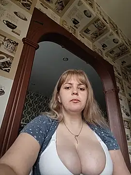 Snapshot of Lady_nice_cat chatting on 07/03/26, 03:13 Lady nice cat online show from 07/03/26, 03:13