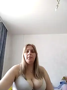 Snapshot of Lady_nice_cat chatting on 03/11/25, 11:33 Lady nice cat online show from 03/11/25, 11:33