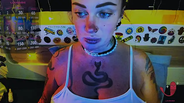 Snapshot of EllieOz chatting on 02/08/26, 03:21 EllieOz online show from 02/08/26, 03:21