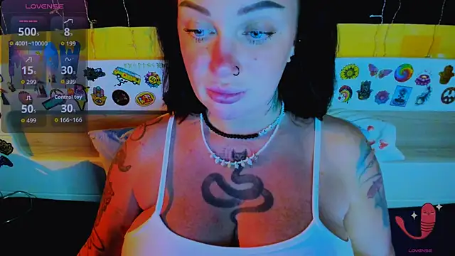 Snapshot of EllieOz chatting on 12/03/25, 03:55 EllieOz online show from 12/03/25, 03:55