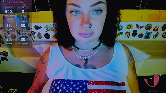 Snapshot of EllieOz chatting on 11/28/25, 04:18 EllieOz online show from 11/28/25, 04:18