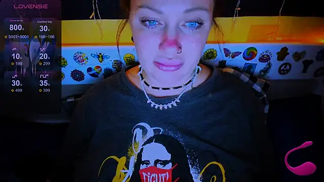EllieOz online show from 03/19/25, 05:39
