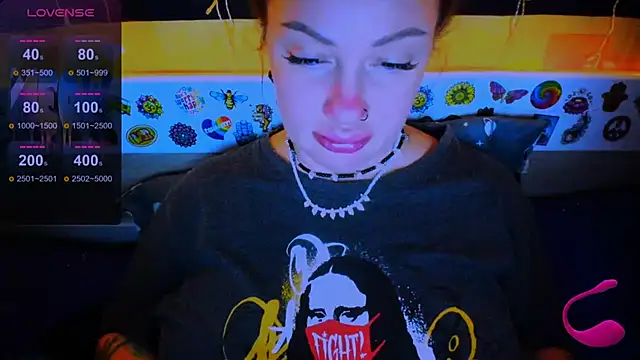 EllieOz online show from 03/21/25, 12:40