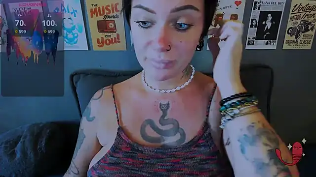 EllieOz online show from 07/15/26, 03:08