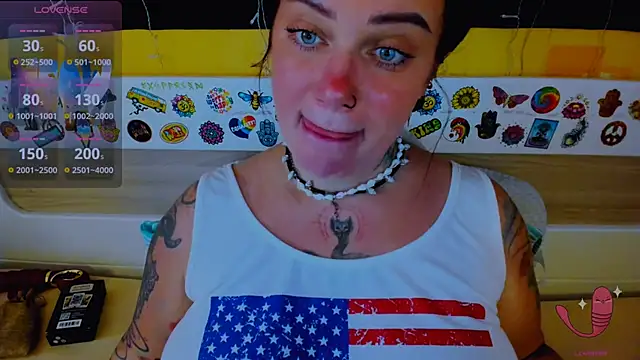 EllieOz online show from 09/26/25, 11:28