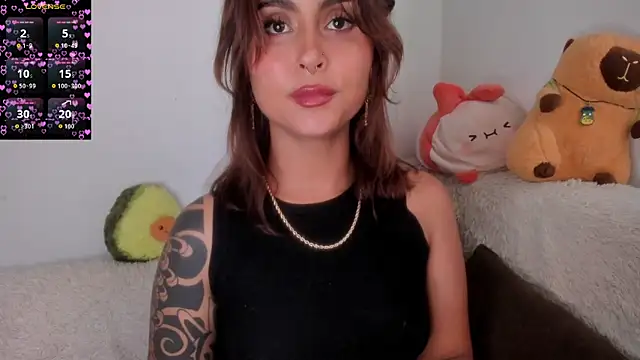 Violette-Ramirez01 online show from 10/06/25, 09:26