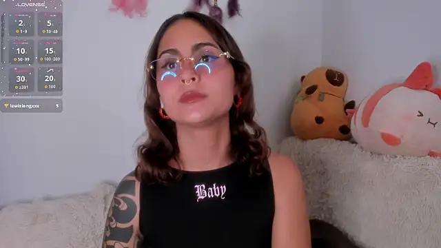 Violette-Ramirez01 online show from 02/09/26, 09:57