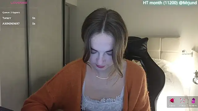 Miss Aliannaa online show from 02/24/25, 07:30