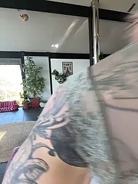 Stella-Kink online show from 11/06/25, 08:40