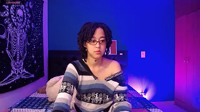 ela 0 online show from 10/18/25, 09:55