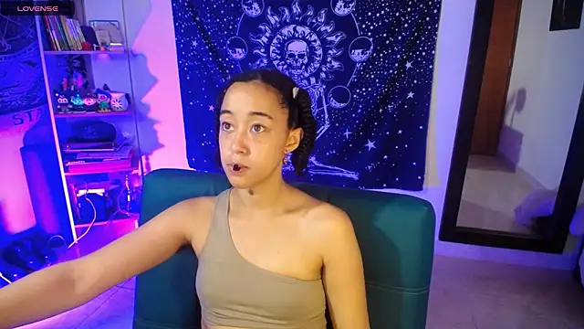 Snapshot of ela_0 chatting on 05/16/26, 03:27 ela 0 online show from 05/16/26, 03:27