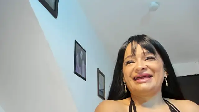 Snapshot of seleneh chatting on 03/14/26, 07:31 seleneh online show from 03/14/26, 07:31