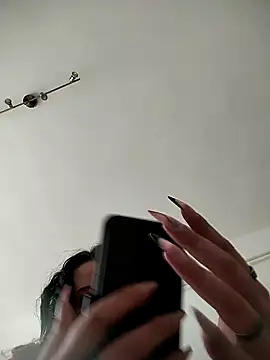 LauraBaby online show from 03/20/25, 10:10