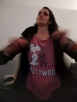 LauraBaby online show from 10/05/25, 05:47