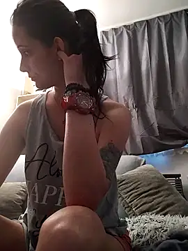 LauraBaby online show from 12/01/25, 09:10