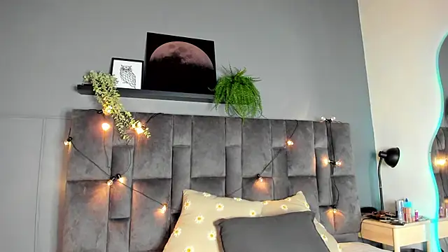 nahomi campbell online show from 04/07/26, 08:43