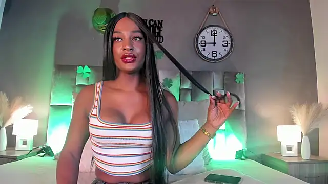 nahomi campbell online show from 03/17/25, 07:37