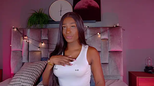 nahomi campbell online show from 02/01/26, 11:41