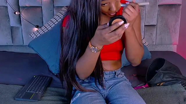 nahomi campbell online show from 03/09/26, 08:23