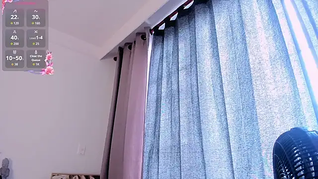 Amina hafsa online show from 02/09/26, 07:23