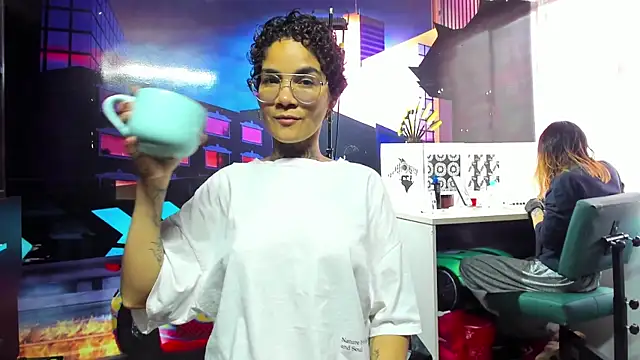 anaroman01 online show from 09/26/25, 04:47