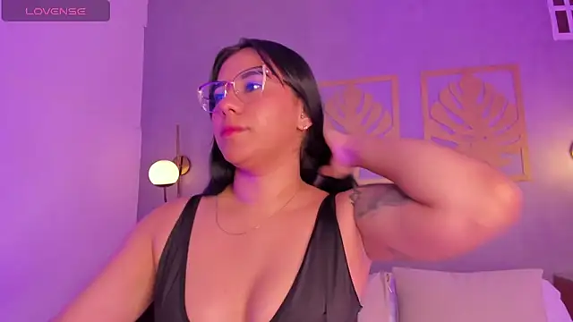 majo rosse  online show from 05/16/26, 07:13