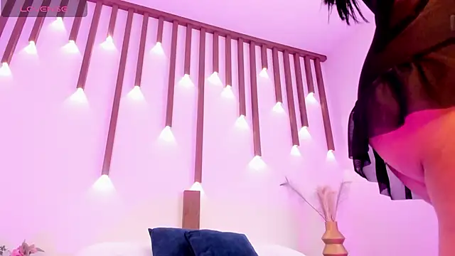 majo rosse  online show from 02/20/26, 07:05