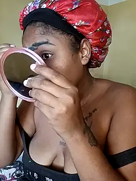 miss-jackson1 online show from 11/13/25, 06:12