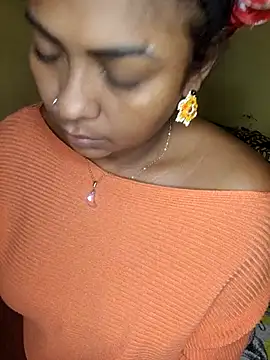 miss-jackson1 online show from 11/16/25, 10:02