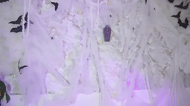 roselinedior online show from 10/14/25, 03:56