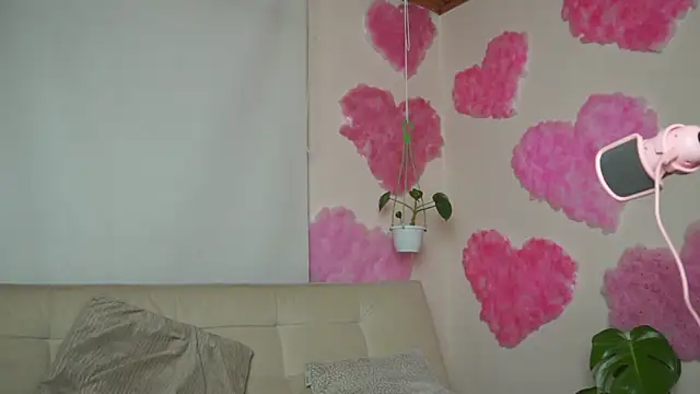 roselinedior online show from 03/03/25, 04:15