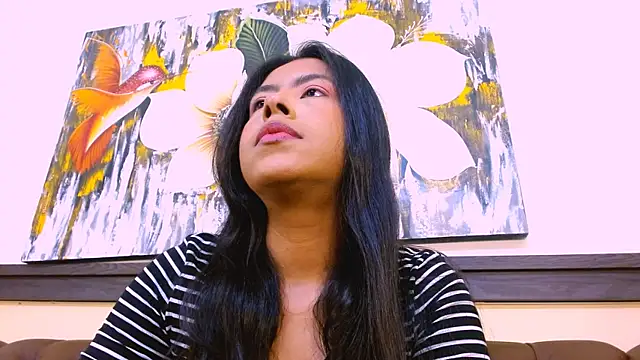 VeronicaRobles online show from 11/17/25, 07:29