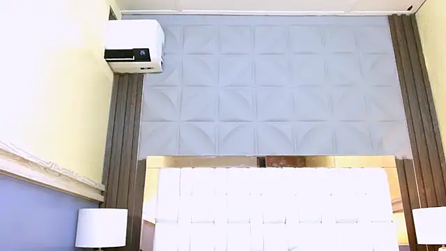 VeronicaRobles online show from 04/25/26, 02:36