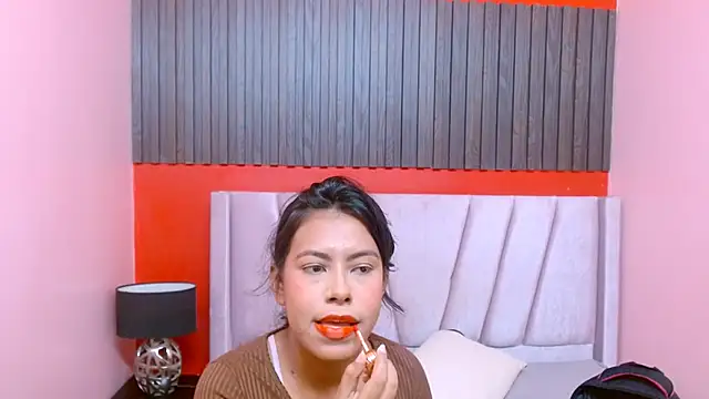VeronicaRobles online show from 06/12/26, 07:11