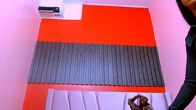 VeronicaRobles online show from 03/04/26, 06:48