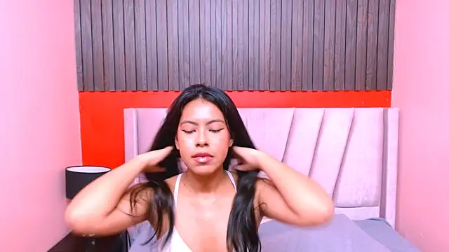 VeronicaRobles online show from 07/04/26, 06:45