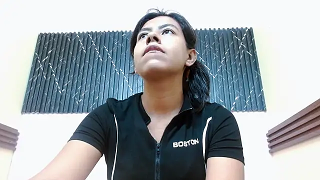 VeronicaRobles online show from 03/06/26, 07:53