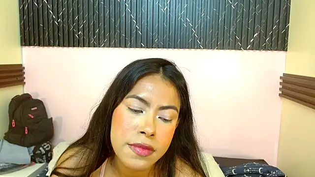 Snapshot of VeronicaRobles chatting on 01/10/26, 09:10 VeronicaRobles online show from 01/10/26, 09:10