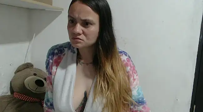 mia sepulveda  online show from 03/16/25, 04:52