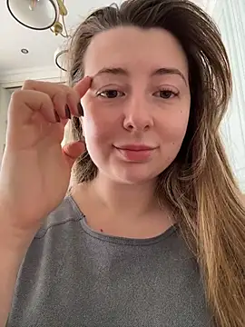 curvyflawless online show from 02/23/26, 09:21