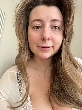 curvyflawless online show from 03/05/26, 08:11