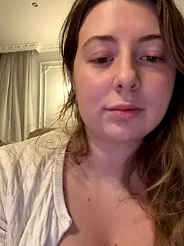 curvyflawless online show from 11/18/25, 06:11