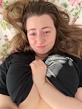 curvyflawless online show from 03/31/26, 08:27