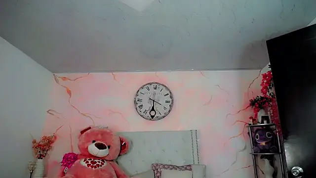 maria camilacms online show from 02/18/26, 06:04