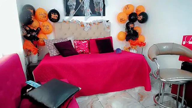 Snapshot of maria_camilacms chatting on 10/10/25, 03:24 maria camilacms online show from 10/10/25, 03:24