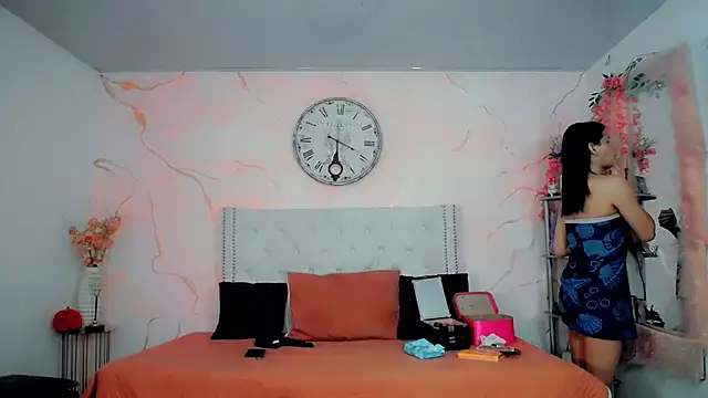 maria camilacms online show from 12/15/25, 06:14