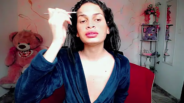 Snapshot of maria_camilacms chatting on 07/11/26, 06:19 maria camilacms online show from 07/11/26, 06:19
